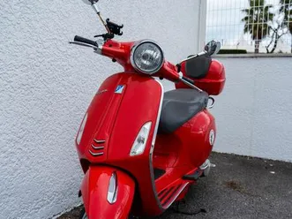 vespa primavera 2t rouge