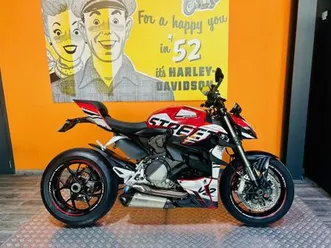 ducati streetfighter 2022 955 cm3 | moto roadster | 21 100 km | rouge | 66000 perpignan
