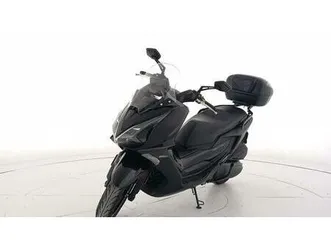 vendo kymco downtown 350i gt (2024 - 26) usata a grottammare (codice 9820860) - moto.it