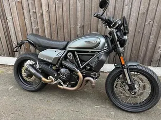 ducati scrambler nightshift 800