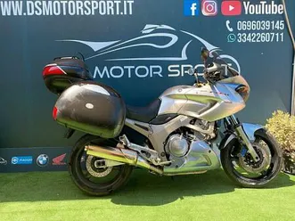 yamaha tdm 900 garanzia permute finanziamento