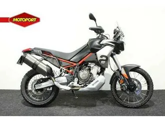 aprilia tuareg 660 zwart