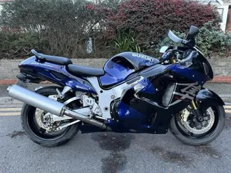 suzuki gsx1300r hayabusa 2004