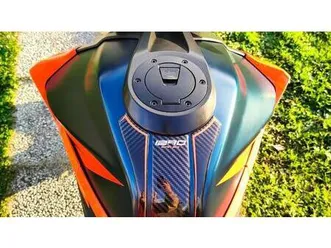 vendo ktm 1290 super duke r (2022 - 23) usata a rosignano marittimo (codice 9909090) - moto.it