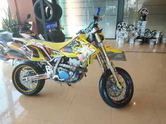 suzuki dr-z 400sm →