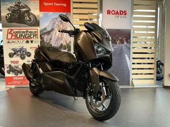 yamaha xmax 125 tech max+