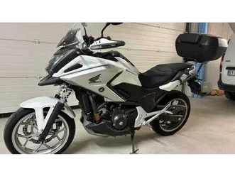 vendo honda nc 750 x abs (2016 -17) usata a alba (codice 9908653) - moto.it