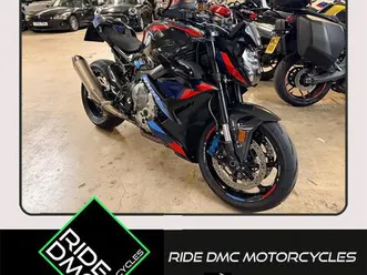 bmw m1000r competition spec. 1900 miles. one owner . low miles. serviced before sale. 999 cc