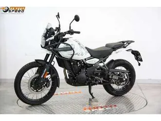 royal enfield himalayan kamet white