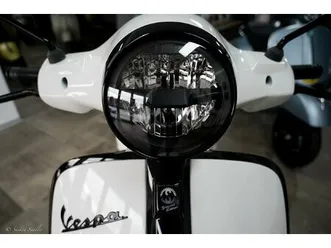 moto neuve: vespa gts 300 super sport