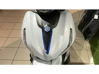 vendo piaggio beverly 400 s (2025 - 26) nuova a novara (codice 9852595) - moto.it