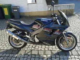 yamaha fzr 1000 (144 ps), mit seltenem superbikelenker-umbau