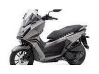 vendo kymco skytown 125i (2024 - 26) nuova a vigevano (codice 9908827) - moto.it