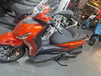 beverly 400 hpe 2025 — scooters | piaggio — marktplaats