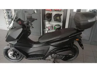 vendo kymco skytown 125i (2024 - 26) nuova a misano adriatico (codice 9570716) - moto.it