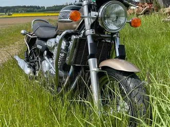 triumph 900 thunderbird 3- zylinder cruiser