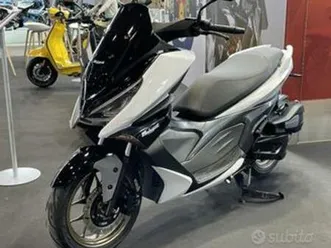 malaguti madison 125 cc mot. a liquido