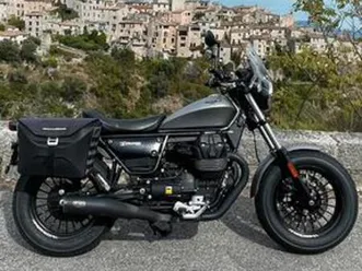 moto guzzi v9 bobber