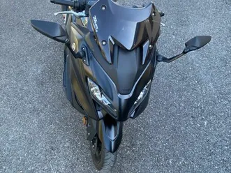 t max 560 tech max , noir , full black