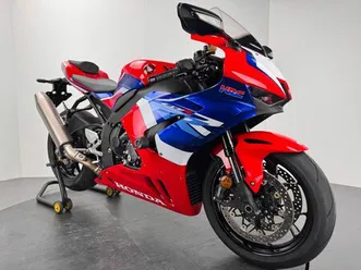 honda cbr 1000 rr-r fireblade *neuwertig *service neu