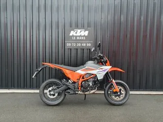 ktm 390 smc-r 2025 399 cm3 | moto super motard | 550 km | blanc | 72230 ruaudin