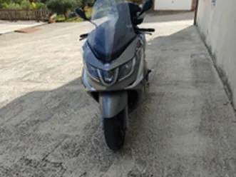 piaggio x10 500