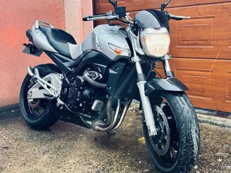 suzuki 600 gsr