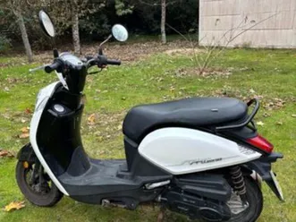 scooter mio 50 cc