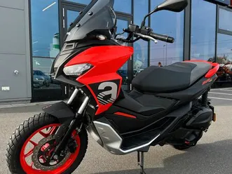aprilia sr gt 125