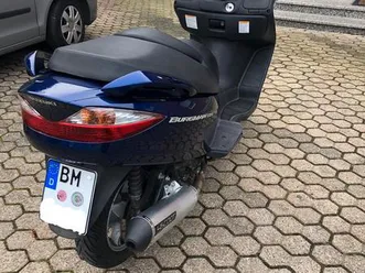 suzuki burgman 125 ccm blau