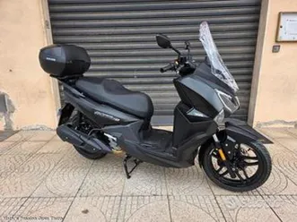 sym joyride 300 abs e5+ nero promo