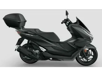 ② honda pcx 125 2023