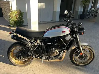 yamaha xsr 700