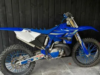 ② yamaha yz250