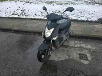 kymco agility 125er 125 125 ccm 150 euro fest preis