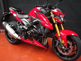 suzuki - gsx-s 750
