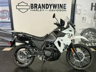 2025 kawasaki klr®650 pearl crystal white/metallic carbon gray klr650