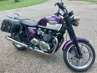 triumph bonneville