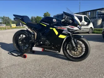 honda cbr 600 rr pc69 neuzustand ready to race