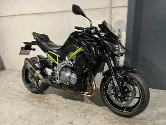 ② kawasaki z900 leuke naked van kawa