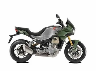 moto guzzi - v100 mandello