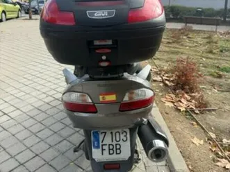 suzuki - burgman 650 executive