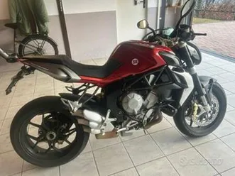 mv agusta brutale 800