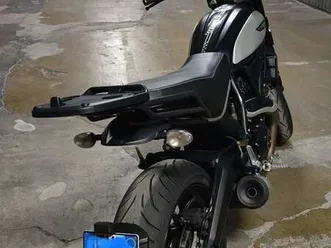 ducati scrambler icon dark nero