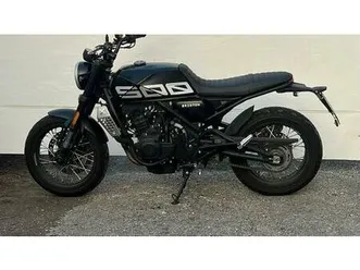 vendo brixton motorcycles crossfire 500 x (2021 - 26) usata a perugia (codice 9690776) - moto.it