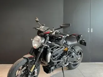 ducati monster 1200 r 2016 1200 cm3 | moto roadster | 28 200 km | noir | 31670 labege