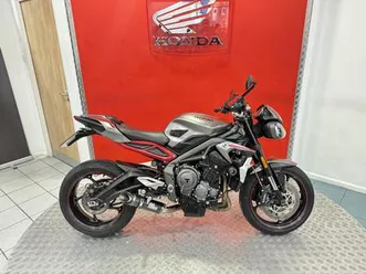 triumph street triple r 765 cc