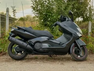 yamaha t-max
