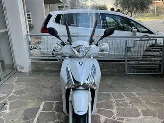 honda sh 150i bianco
