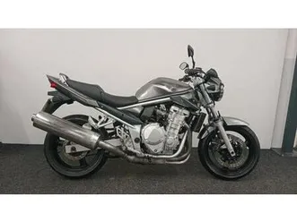 suzuki bandit 650 ** 12 month mot - documented service history - low miles **